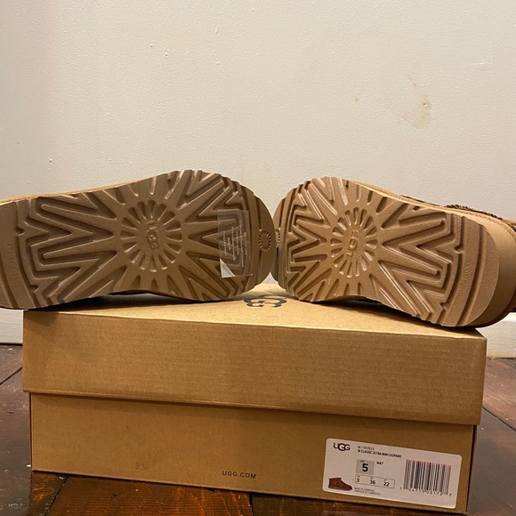 Pony hair leopard print UGG brand new - Picture 4 of 4